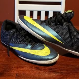 NIKE MERCURIALX PRO IC INDOOR SOCCER SHOES SZ 9.5